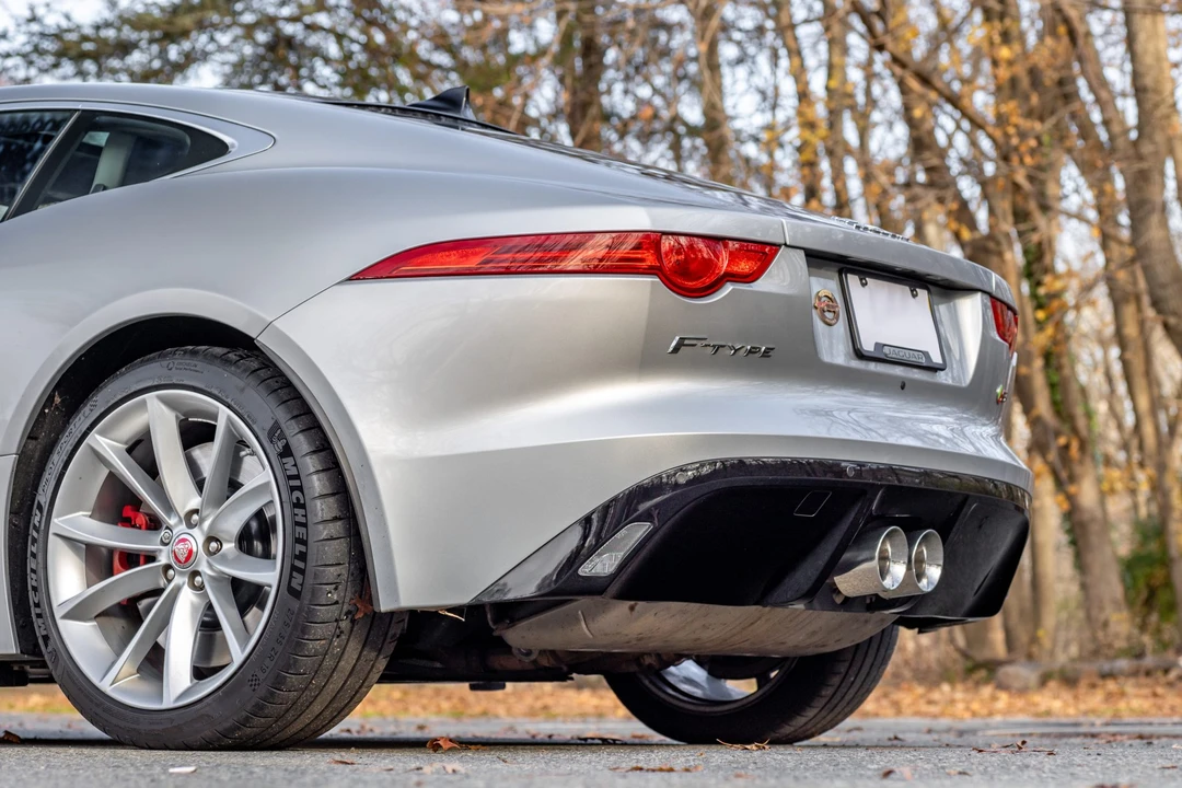2015 Jaguar F-Type 1st Gen - Image 15 of 31