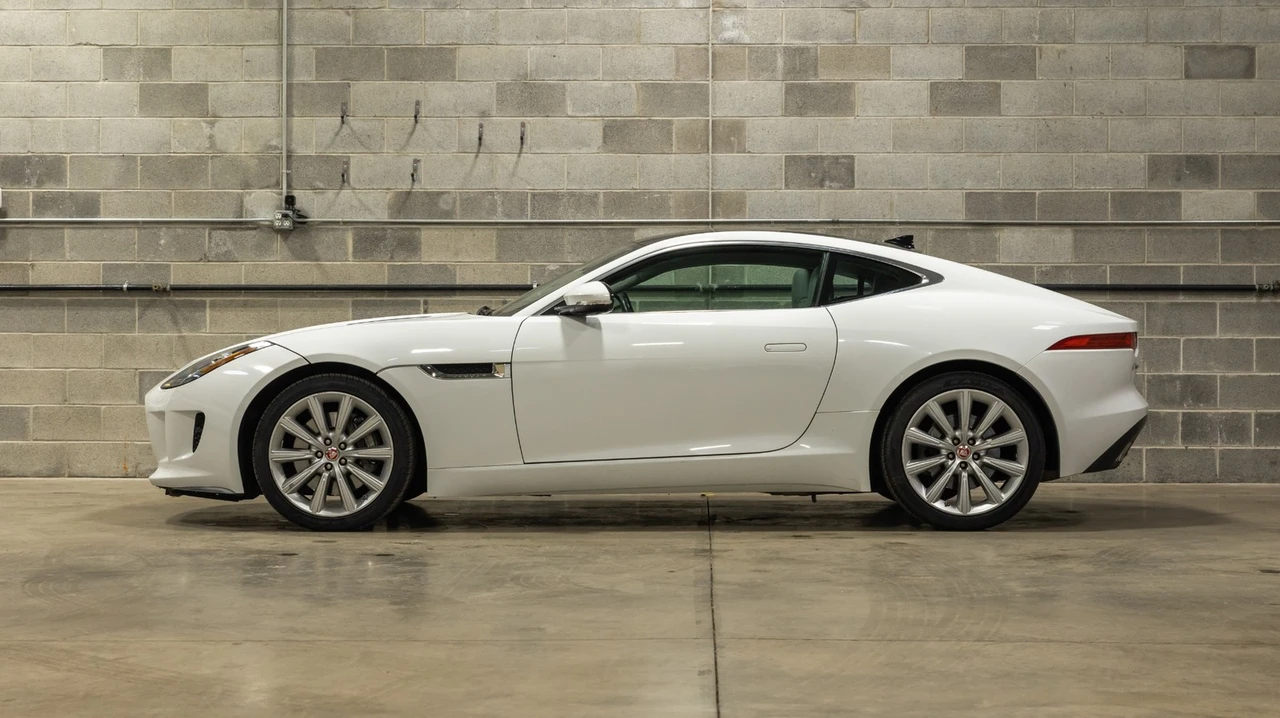 2015 Jaguar F-Type 1st Gen - Image 4 of 21