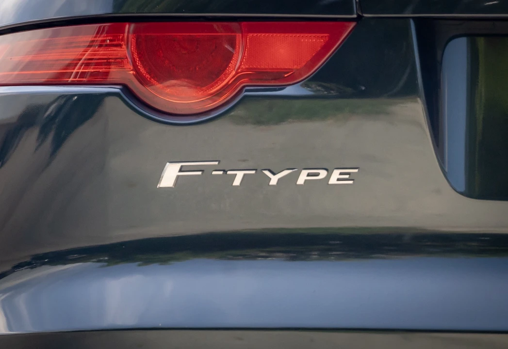 2015 Jaguar F-Type 1st Gen - Image 6 of 10