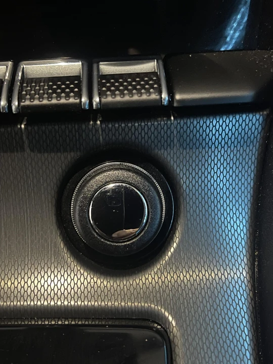 2015 Jaguar F-Type 1st Gen - Image 28 of 31