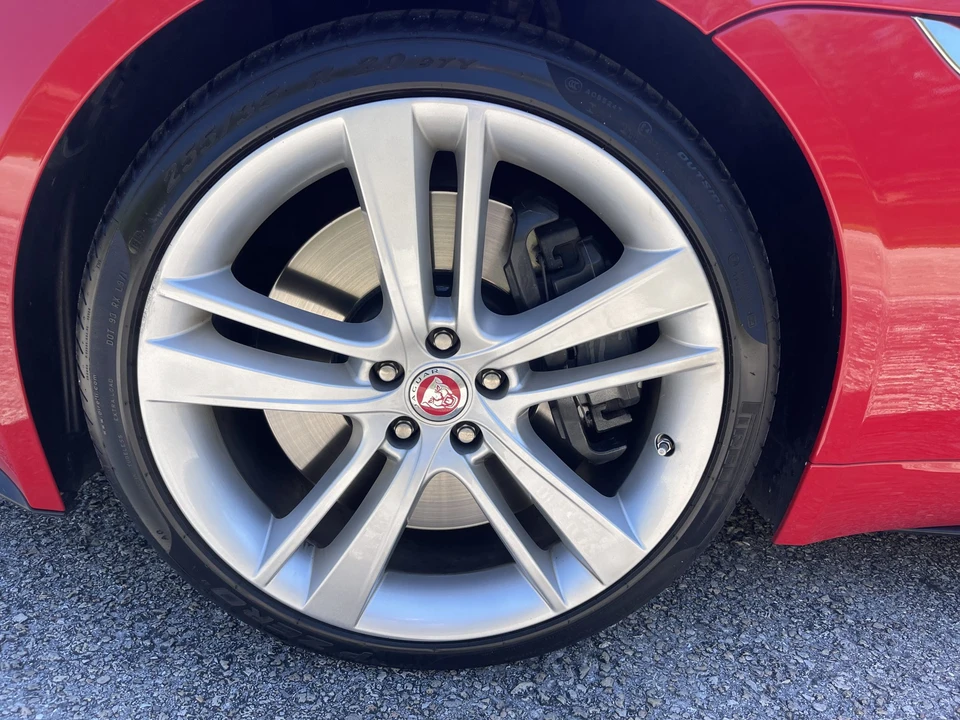2015 Jaguar F-Type 1st Gen - Image 18 of 31