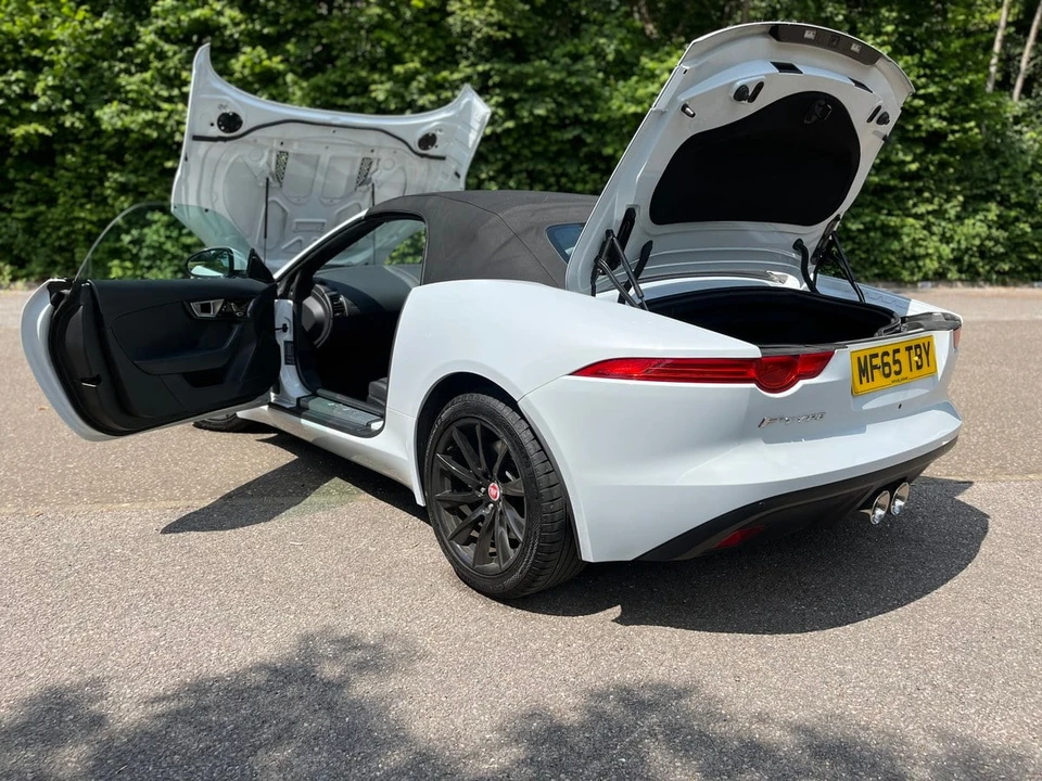 2015 Jaguar F-Type 1st Gen - Image 22 of 30