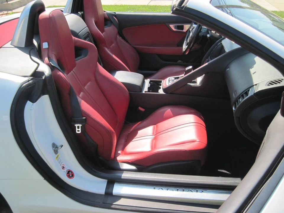 2015 Jaguar F-Type 1st Gen - Image 7 of 15