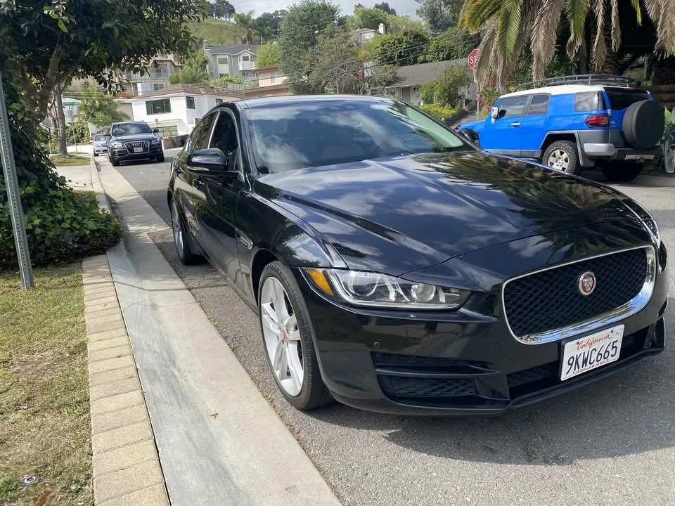2015 Jaguar XE - Image 2 of 9