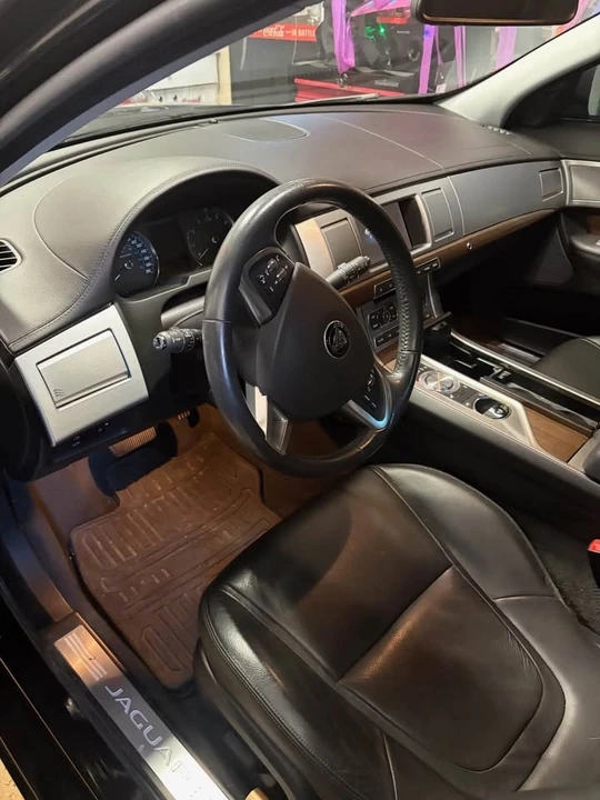 2015 Jaguar X250 XF - Image 4 of 8