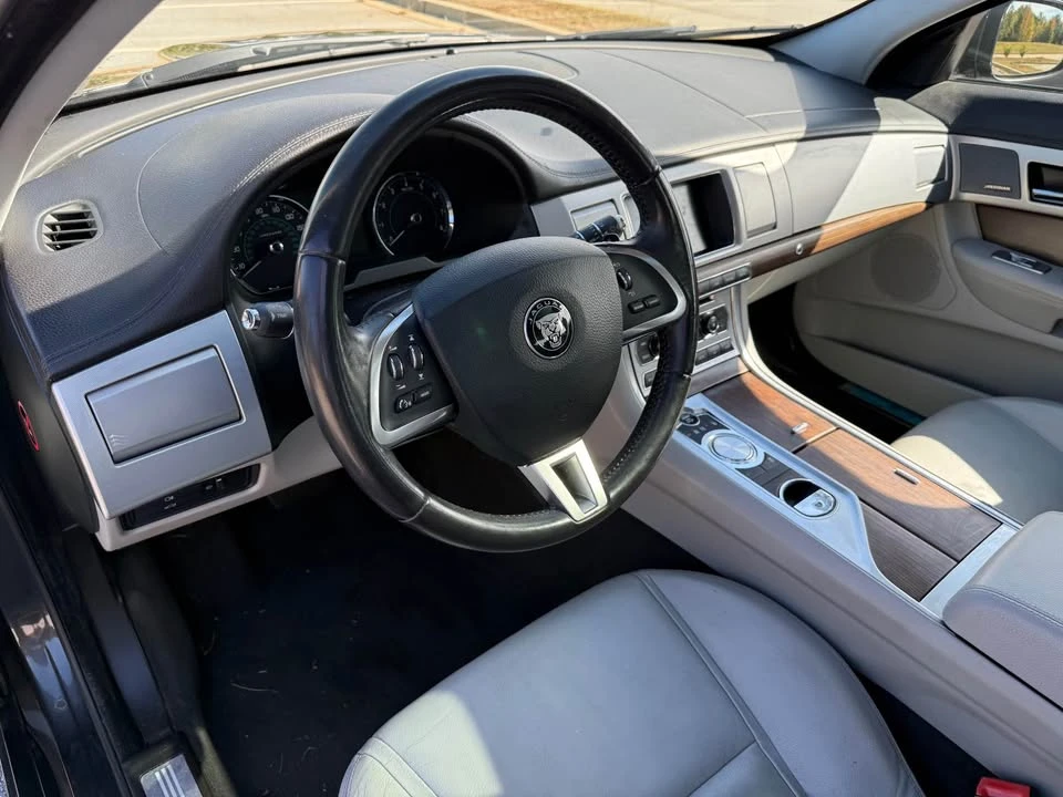 2015 Jaguar X250 XF - Image 6 of 10