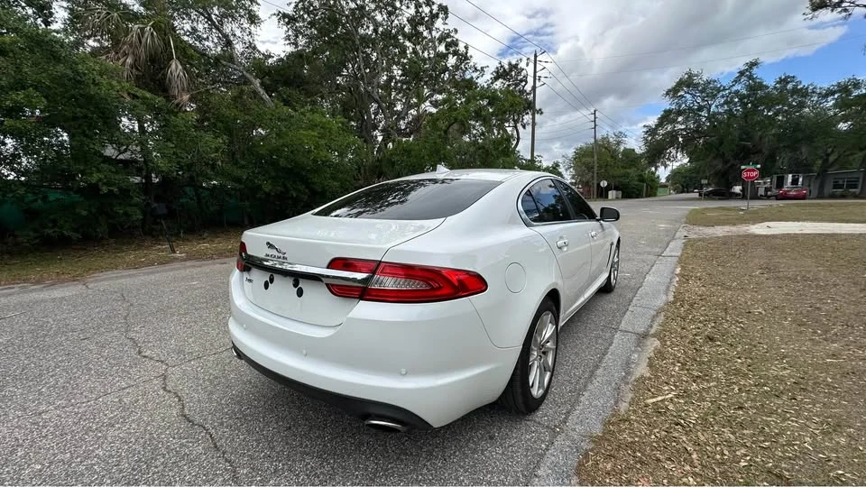 2015 Jaguar X250 XF - Image 5 of 17