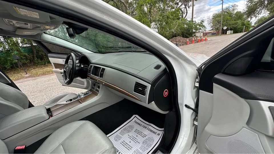 2015 Jaguar X250 XF - Image 16 of 17