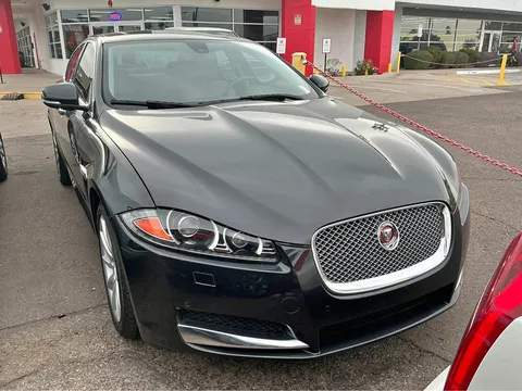 2015 Jaguar XF 25t Premium Sedan
