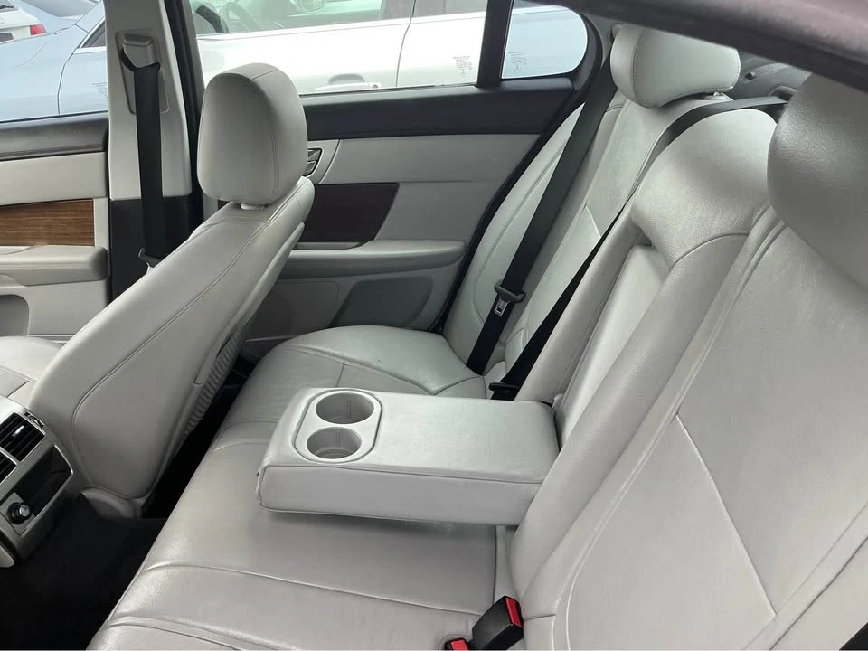 2015 Jaguar X250 XF - Image 4 of 4