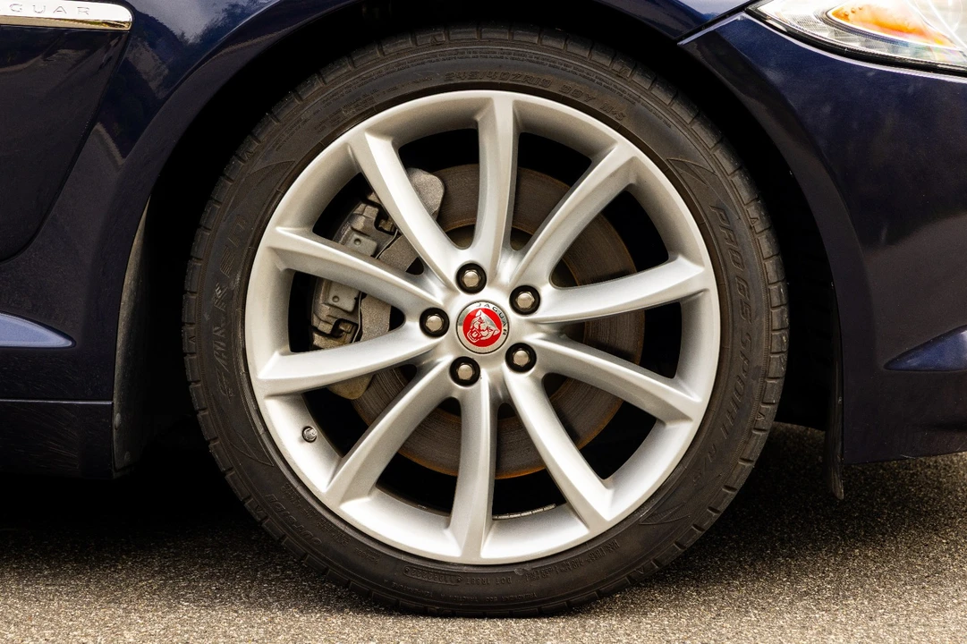2017 Jaguar X260 XF - Image 21 of 21