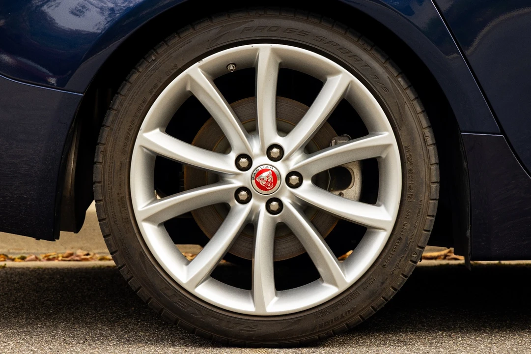 2017 Jaguar X260 XF - Image 20 of 21