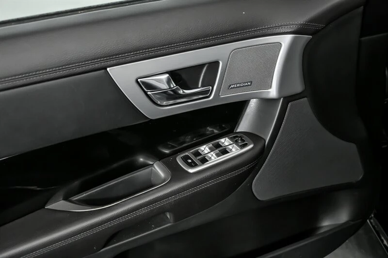 2015 Jaguar X250 XF - Image 16 of 21