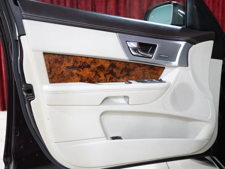 2015 Jaguar X250 XF - Image 10 of 19