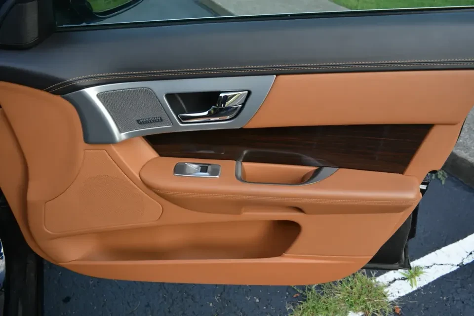 2015 Jaguar X250 XF - Image 14 of 20