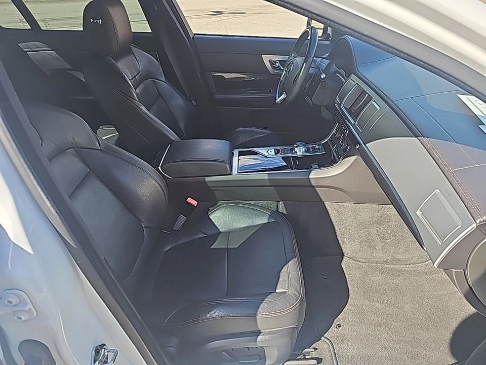 2015 Jaguar X250 XF - Image 11 of 12
