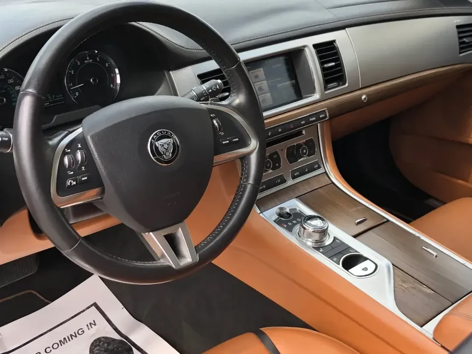 2015 Jaguar X250 XF - Image 9 of 20