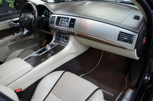 2015 Jaguar X250 XF - Image 13 of 19