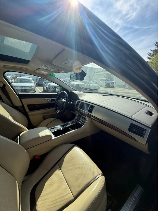 2015 Jaguar X250 XF - Image 8 of 9