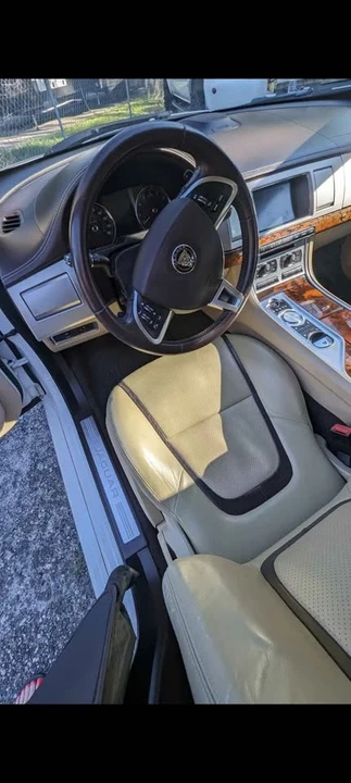 2015 Jaguar X250 XF - Image 2 of 10