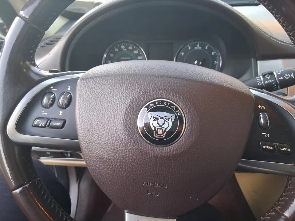 2015 Jaguar X250 XF - Image 9 of 10