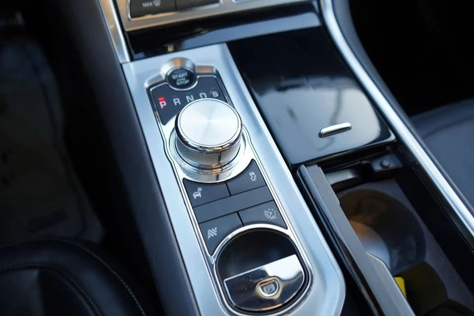 2015 Jaguar X250 XF - Image 10 of 20