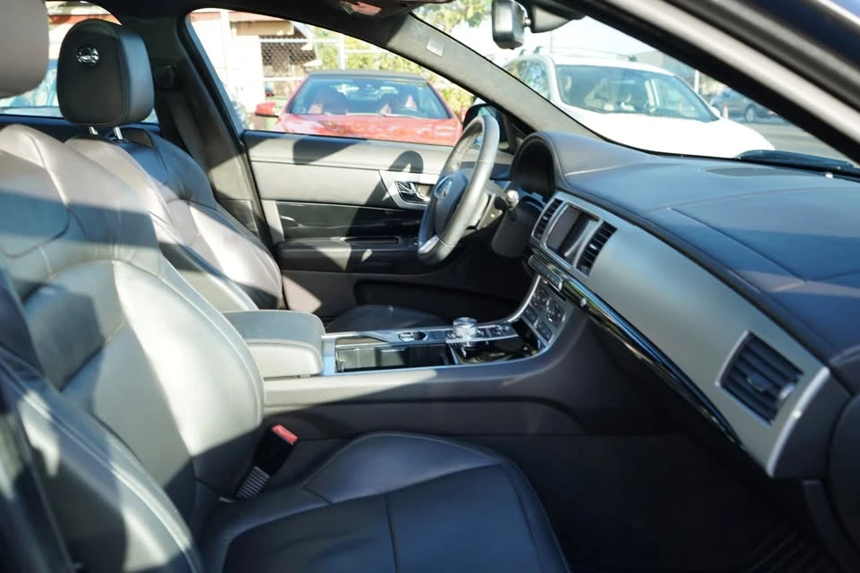 2015 Jaguar X250 XF - Image 14 of 20