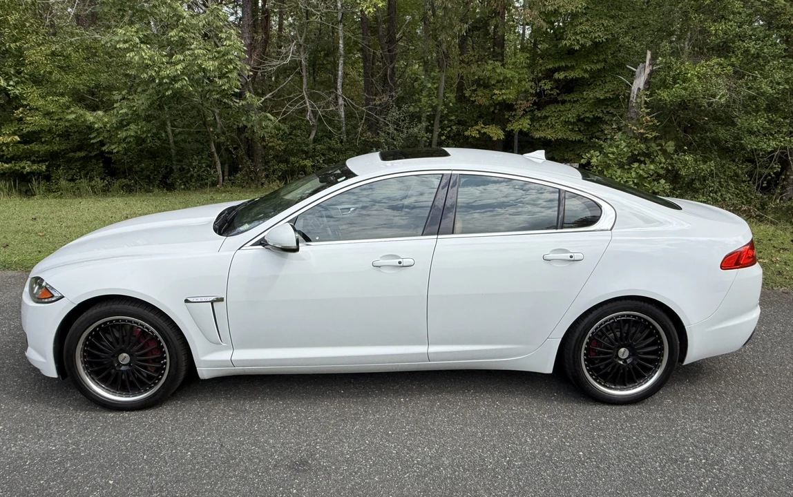 2015 Jaguar X250 XF - Image 16 of 31