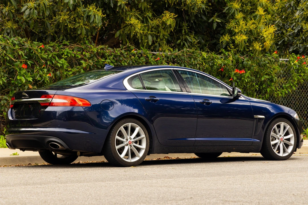 2015 Jaguar X250 XF - Image 4 of 31