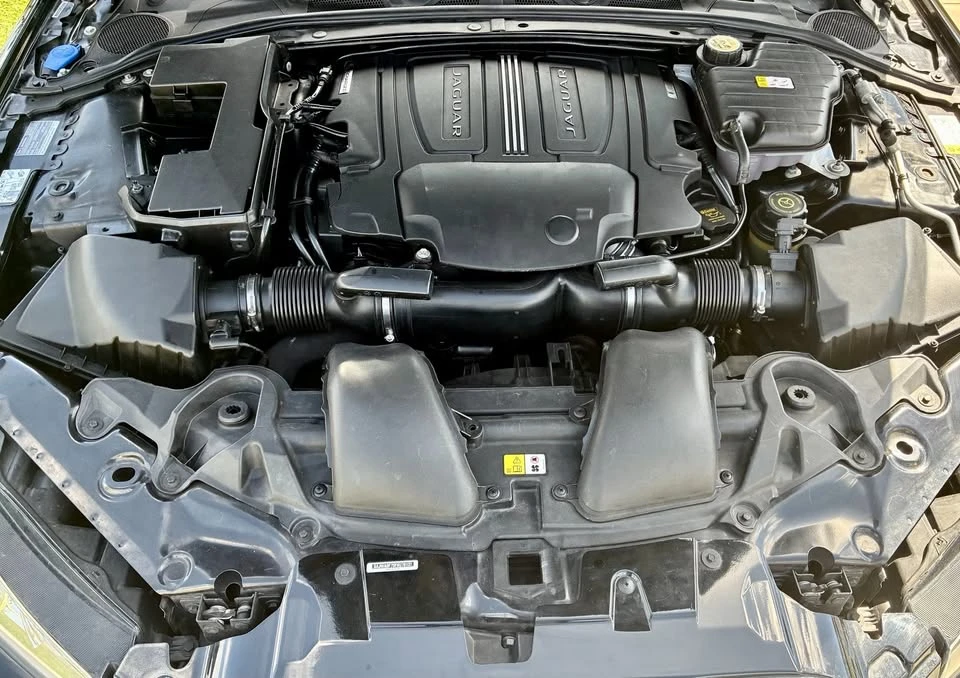 2015 Jaguar X250 XF - Image 16 of 20