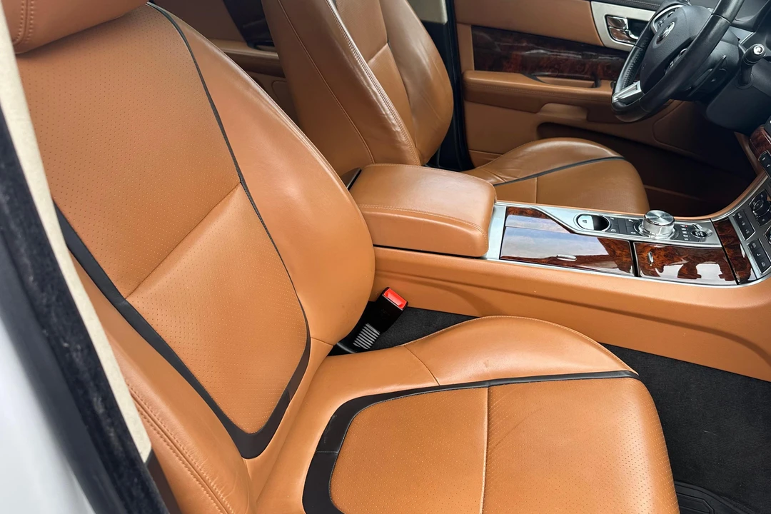 2015 Jaguar X250 XF - Image 26 of 31