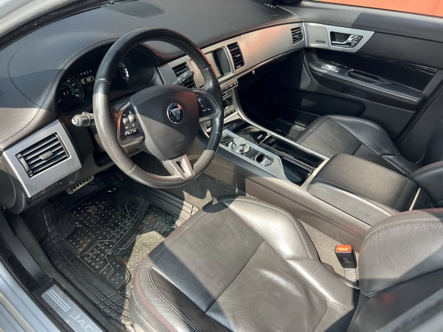 2015 Jaguar X250 XF - Image 4 of 8