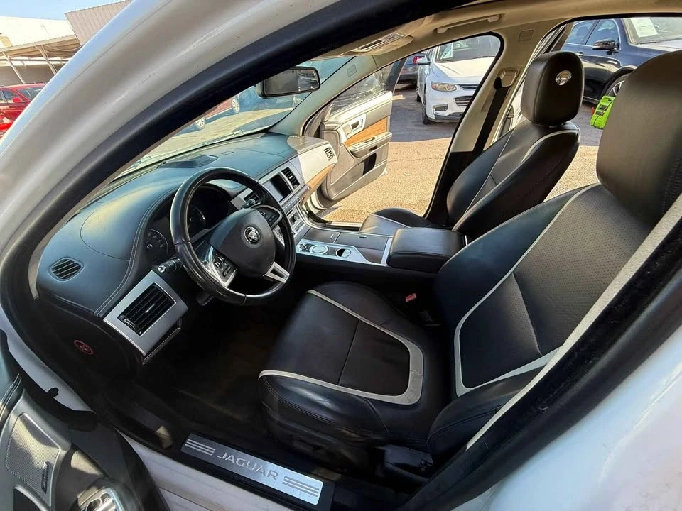 2015 Jaguar X250 XF - Image 8 of 13