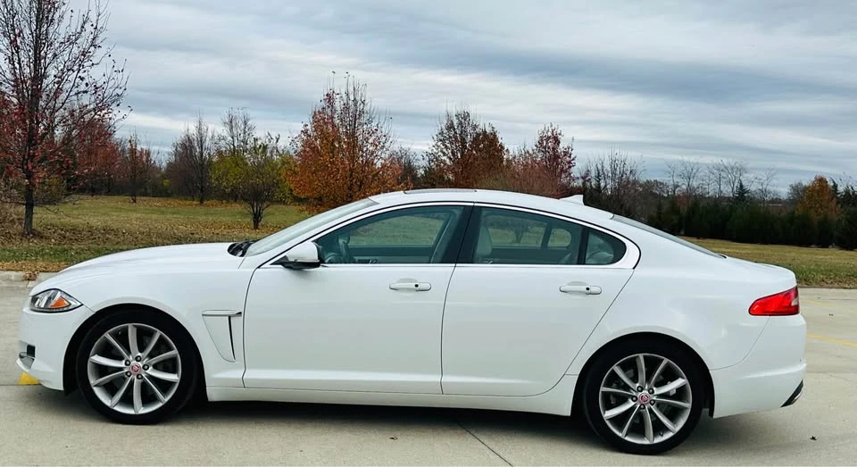 2015 Jaguar X250 XF - Image 8 of 19