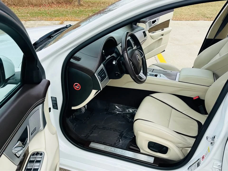 2015 Jaguar X250 XF - Image 10 of 19