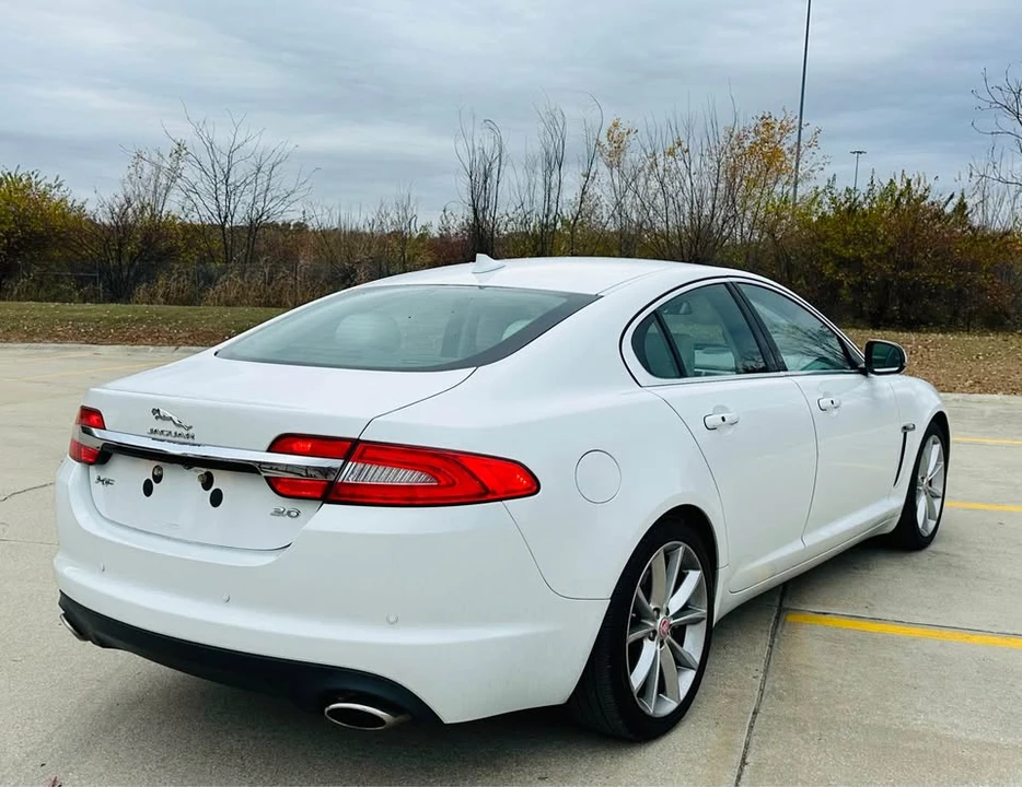 2015 Jaguar X250 XF - Image 7 of 19