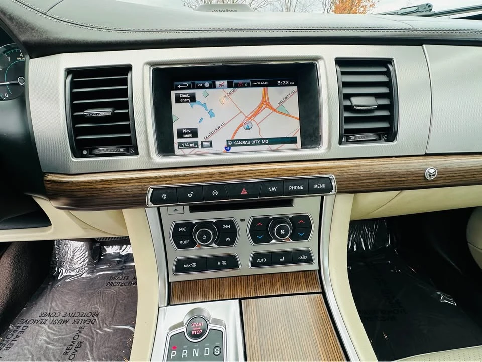 2015 Jaguar X250 XF - Image 16 of 19
