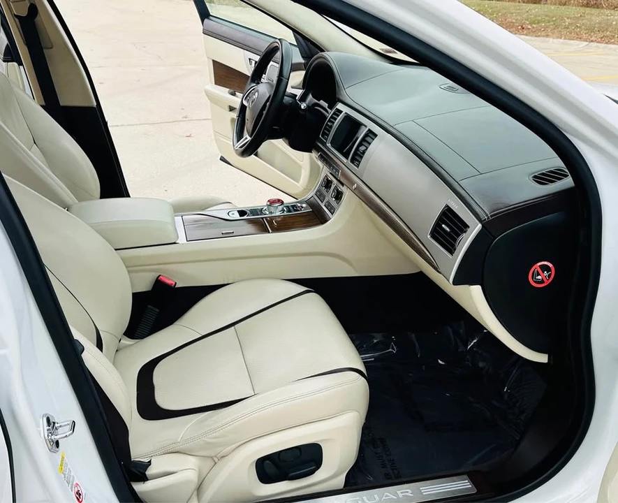 2015 Jaguar X250 XF - Image 9 of 19