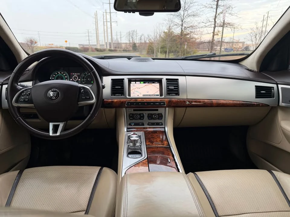 2015 Jaguar X250 XF - Image 9 of 17