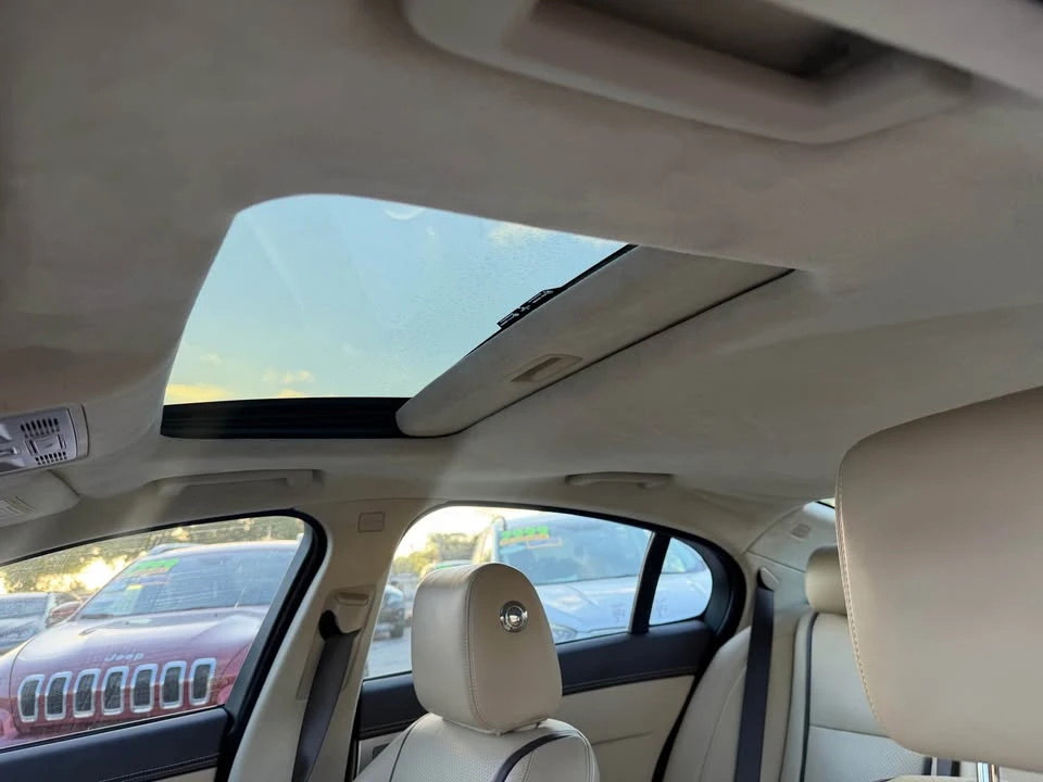 2015 Jaguar X250 XF - Image 9 of 20