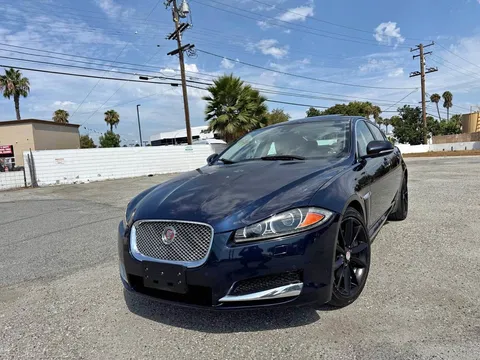 2015 Jaguar XF Premium Luxury Sedan 4D