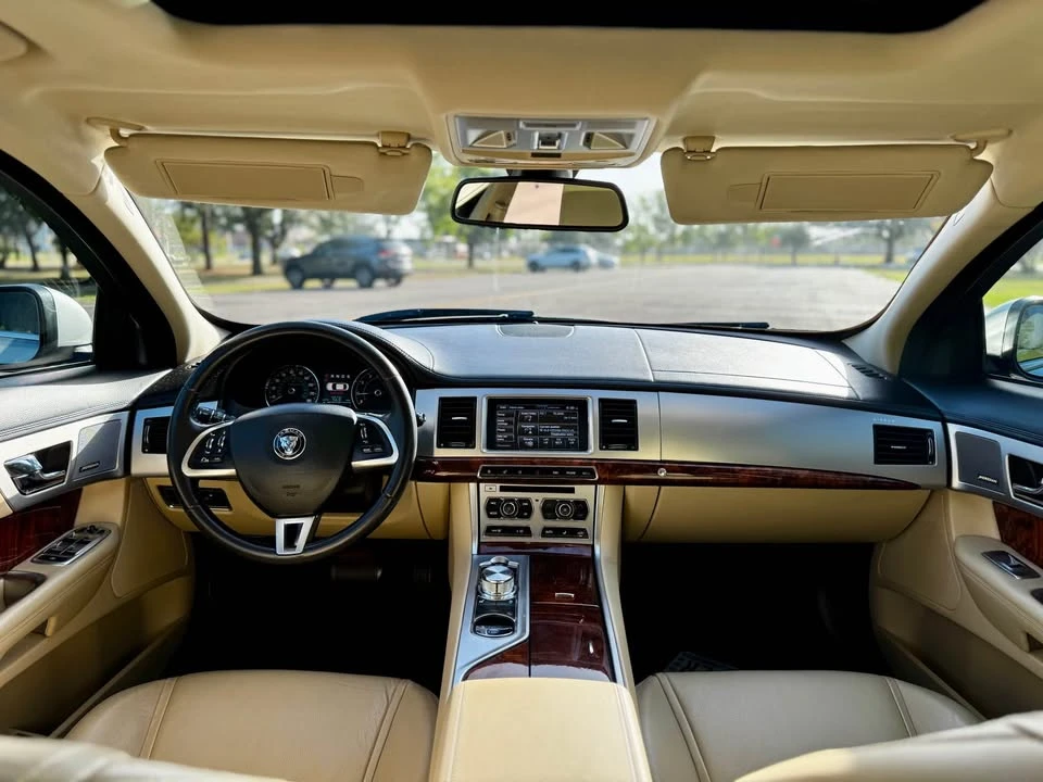 2015 Jaguar X250 XF - Image 14 of 17