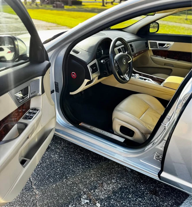 2015 Jaguar X250 XF - Image 15 of 17