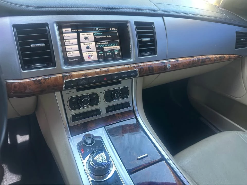 2015 Jaguar X250 XF - Image 10 of 18