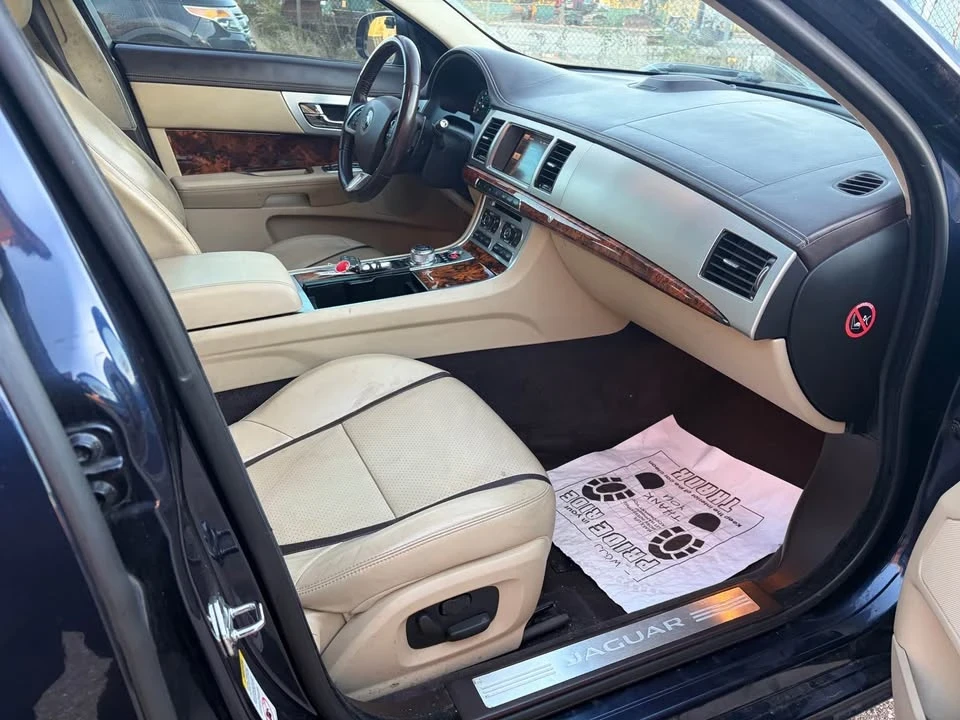2015 Jaguar X250 XF - Image 8 of 16