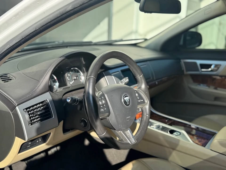 2015 Jaguar X250 XF - Image 9 of 11