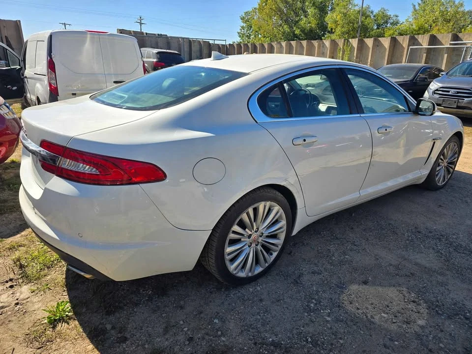 2015 Jaguar X250 XF - Image 4 of 8