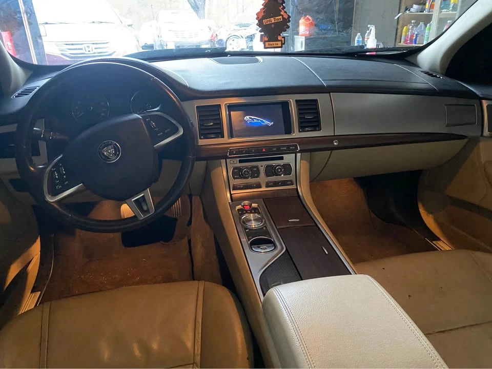2015 Jaguar X250 XF - Image 7 of 10