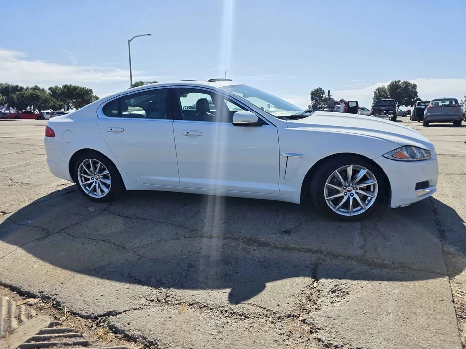 2015 Jaguar X250 XF - Image 5 of 15