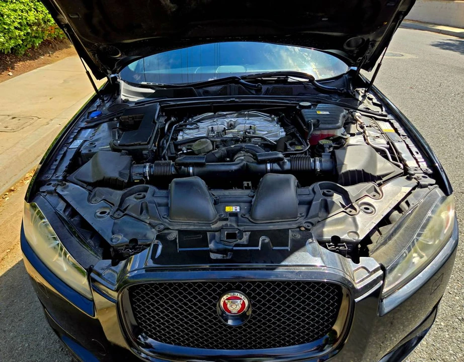 2015 Jaguar X250 XF - Image 14 of 15